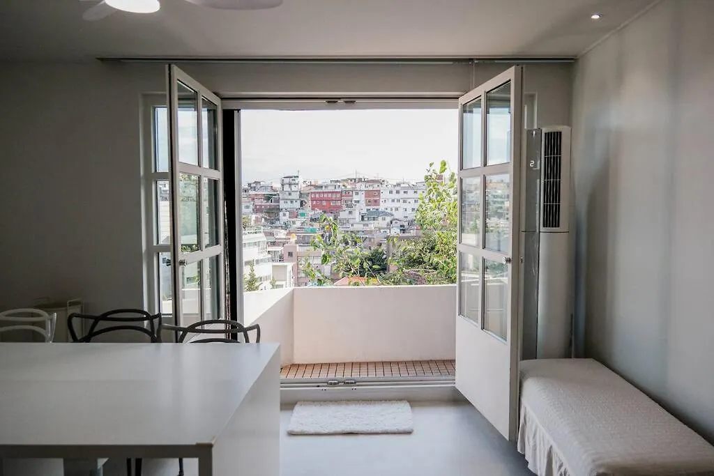 Itaewon House Daire Seul 0*,